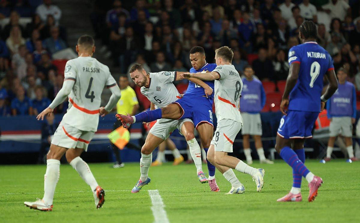 太阳报：厄德高有望在北伦敦德比中复出，哲凯赖什或因伤缺席（太阳报：厄德高有望赶上北伦敦德比，赖斯或因伤缺阵）