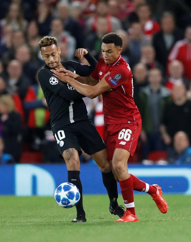 阿斯：瓦伦西亚正考虑与维尼修斯纪录片出品公司达成庭外和解（阿斯报：瓦伦西亚考虑与维尼修斯纪录片制作方达成庭外和解）