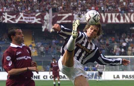 斯洛特：最近几周我们都经历了考验，球队必须拼搏并继续战斗