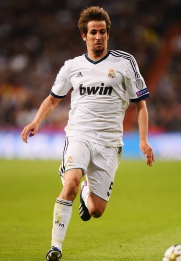 DO：纽卡求购谢什科的最新报价为至少8000万欧元