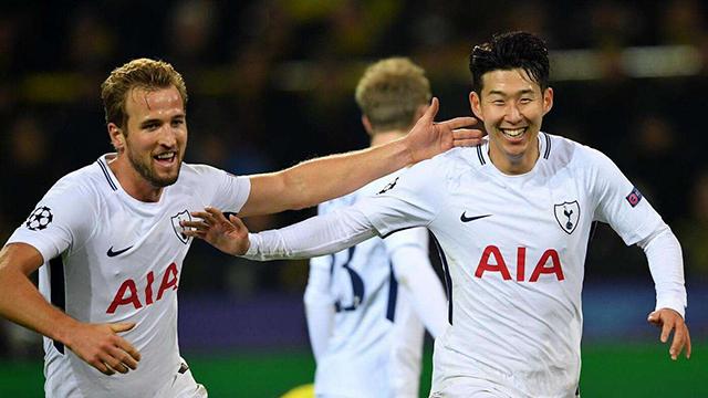 荷兰前国脚齐赞：赖因德斯就像是永动机，是他带领荷兰队前进（荷兰名宿齐声称赞：赖因德斯宛若永动机，驱动荷兰队向前）